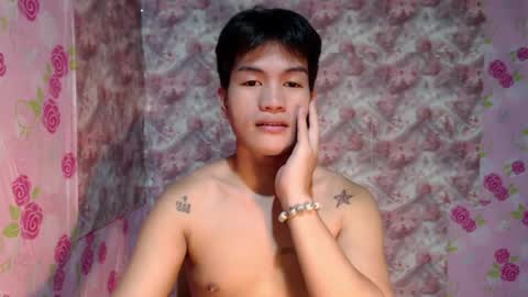 Snapshot of naughty_angelo chatting on 07/12/26, 10:28 naughty_angelo online show from 07/12/26, 10:28