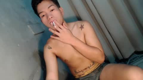 Snapshot of naughty_angelo chatting on 07/19/26, 03:21 naughty_angelo online show from 07/19/26, 03:21