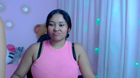 Zoe online show from 02/20/25, 07:19