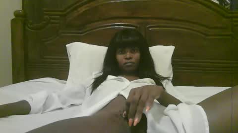 Snapshot of naughty_babe000 chatting on 01/08/26, 08:44 alisha online show from 01/08/26, 08:44