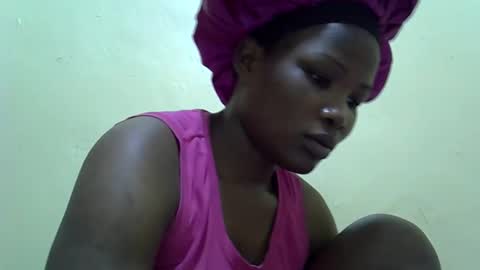 candy online show from 10/04/25, 09:18