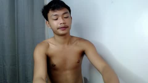 Snapshot of naughty_ceejay chatting on 07/24/26, 04:27 ceejay online show from 07/24/26, 04:27