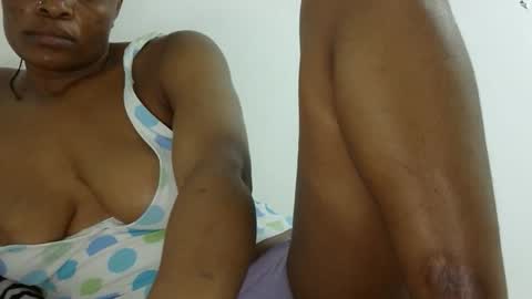 Snapshot of naughty_chic2 chatting on 10/26/25, 08:48 Naughtychic online show from 10/26/25, 08:48