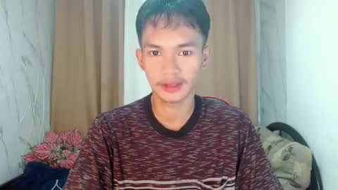 Snapshot of naughty_cy chatting on 06/26/26, 12:37 itzme cyril online show from 06/26/26, 12:37