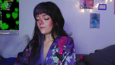 Snapshot of naughty_em_17 chatting on 12/14/24, 10:56 Em  please help me reach 100 thumbs up 3 online show from 12/14/24, 10:56