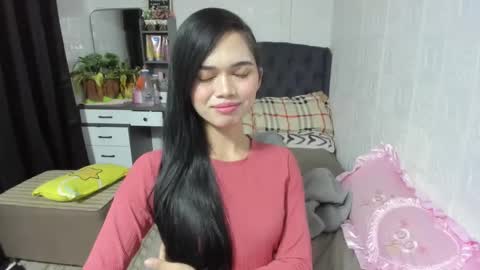 emma online show from 03/06/25, 04:49