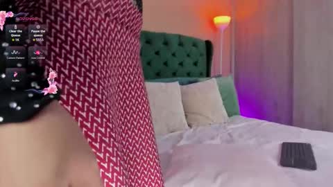 Snapshot of naughty_fun_room chatting on 02/16/26, 11:01 HAPPY HOUR online show from 02/16/26, 11:01