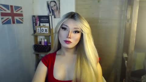 Snapshot of naughty_kim20 chatting on 03/10/25, 01:01 alexa online show from 03/10/25, 01:01