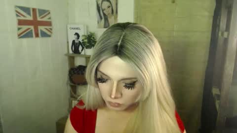 Snapshot of naughty_kim20 chatting on 02/13/26, 02:29 alexa online show from 02/13/26, 02:29