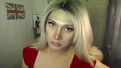 Snapshot of naughty_kim20 chatting on 02/15/26, 07:51 alexa online show from 02/15/26, 07:51