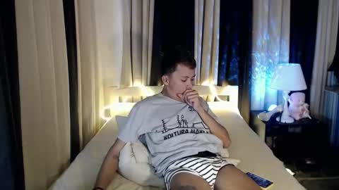 Snapshot of naughty_kirk chatting on 01/13/26, 04:23 Kirk online show from 01/13/26, 04:23