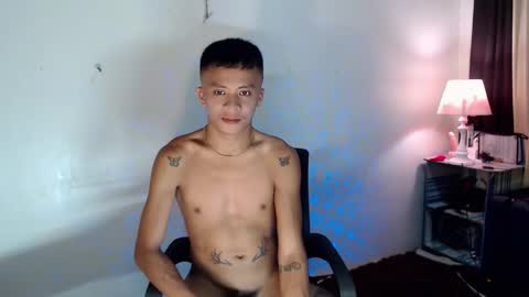 Snapshot of naughty_kirk chatting on 03/03/26, 11:27 Kirk online show from 03/03/26, 11:27