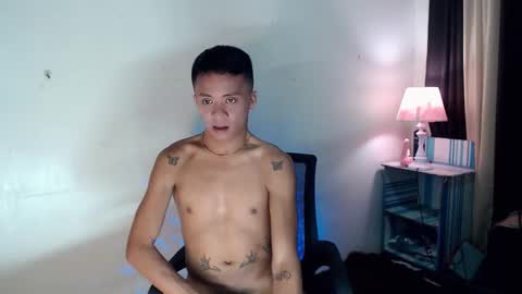 Snapshot of naughty_kirk chatting on 03/11/26, 06:25 Kirk online show from 03/11/26, 06:25