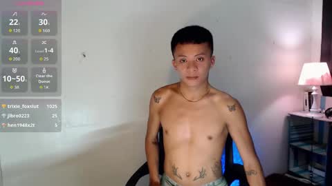 Snapshot of naughty_kirk chatting on 03/17/26, 06:55 Kirk online show from 03/17/26, 06:55