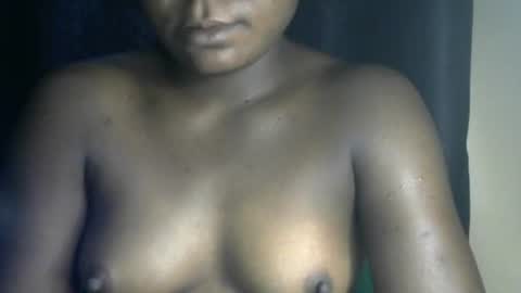 Snapshot of naughty_laura0811 chatting on 06/18/26, 09:58 Naughty laura online show from 06/18/26, 09:58