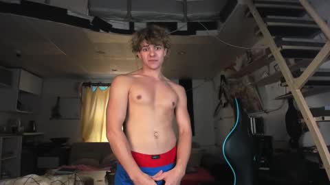 Snapshot of naughty_nik43 chatting on 10/06/25, 09:29 Nik online show from 10/06/25, 09:29