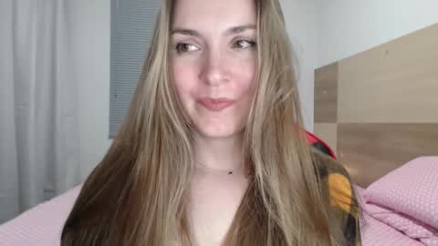 Snapshot of naughty_popa chatting on 03/10/25, 03:01 Ann online show from 03/10/25, 03:01