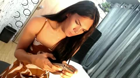 Snapshot of naughty_princess24 chatting on 01/18/26, 11:08 Ariela online show from 01/18/26, 11:08