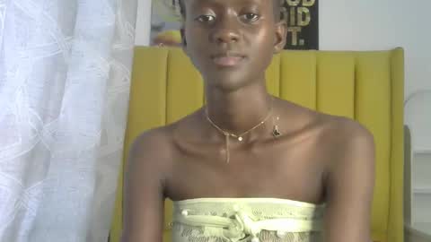 Snapshot of naughty_sandrah chatting on 01/11/25, 12:29 naughty_sandrah online show from 01/11/25, 12:29