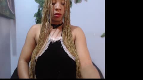 Snapshot of naughty_xxbunny chatting on 03/07/25, 02:12 beauty online show from 03/07/25, 02:12