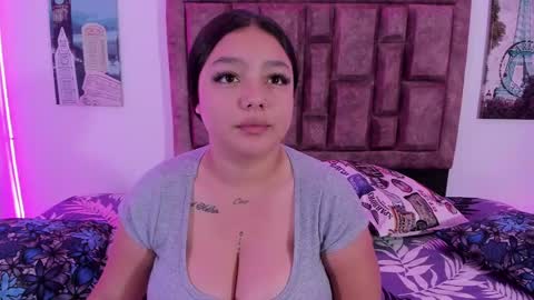 Snapshot of naughtyanamaria chatting on 01/15/25, 03:00 Ana online show from 01/15/25, 03:00