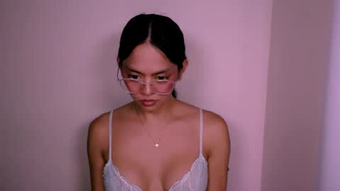 NaughtyAurora online show from 05/11/26, 04:15