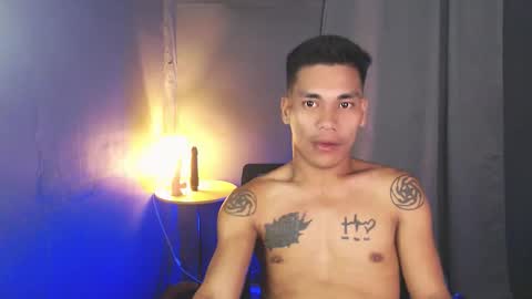 Snapshot of naughtyfuck_boy chatting on 04/30/26, 02:23 naughtyfuck_boy online show from 04/30/26, 02:23