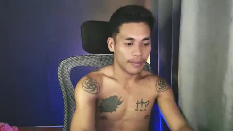 Snapshot of naughtyfuck_boy chatting on 05/21/26, 04:47 naughtyfuck_boy online show from 05/21/26, 04:47