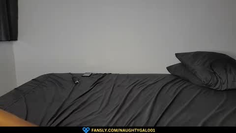 Snapshot of naughtygal0001 chatting on 02/07/25, 08:01 NaughtyGal online show from 02/07/25, 08:01