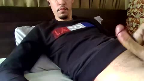 naughtyguy556677 online show from 05/08/26, 03:39