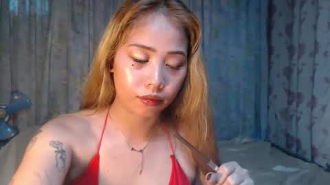 Snapshot of naughtyhotsexyjean chatting on 04/25/26, 10:07 miss jean online show from 04/25/26, 10:07