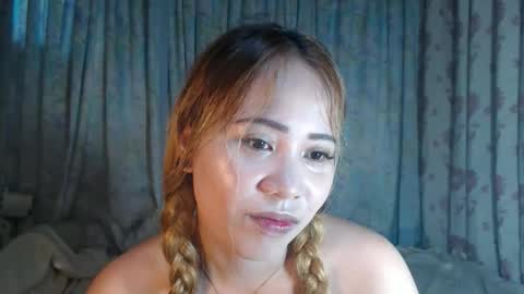 Snapshot of naughtyhotsexyjean chatting on 05/03/26, 04:29 miss jean online show from 05/03/26, 04:29