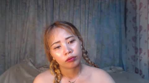 Snapshot of naughtyhotsexyjean chatting on 05/07/26, 04:23 miss jean online show from 05/07/26, 04:23