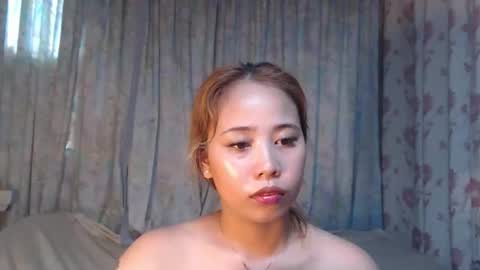 Snapshot of naughtyhotsexyjean chatting on 05/13/26, 06:00 miss jean online show from 05/13/26, 06:00