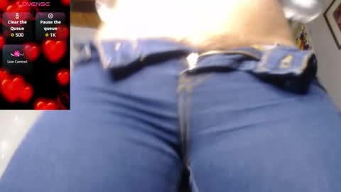 Kimberly online show from 10/18/25, 03:35