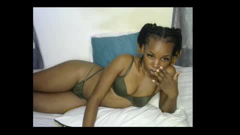 naughtyie online show from 10/19/25, 07:47