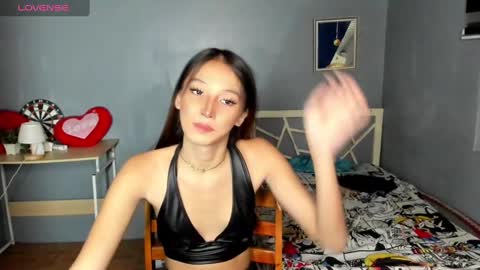 Snapshot of naughtyjanela chatting on 02/16/25, 07:15 naughtyjanela online show from 02/16/25, 07:15