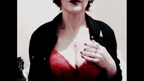 Snapshot of naughtyjenniferxx chatting on 01/08/26, 01:13 Jenny online show from 01/08/26, 01:13