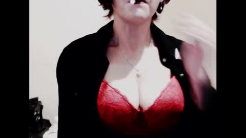 Snapshot of naughtyjenniferxx chatting on 01/13/26, 09:20 Jenny online show from 01/13/26, 09:20