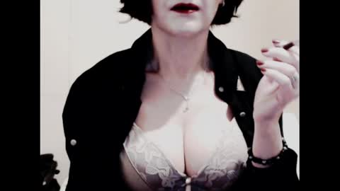 Jenny online show from 05/07/26, 02:06