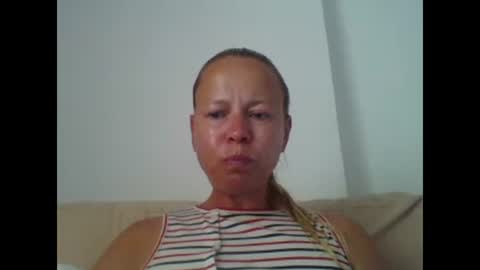 Snapshot of naughtyjennyblondeuk chatting on 06/05/26, 03:29 naughtyjennyblondeuk online show from 06/05/26, 03:29