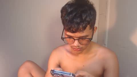 Snapshot of naughtyjosh_ chatting on 11/10/25, 10:25 Josh online show from 11/10/25, 10:25