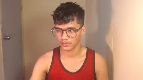 Snapshot of naughtyjosh_ chatting on 11/12/25, 08:04 Josh online show from 11/12/25, 08:04