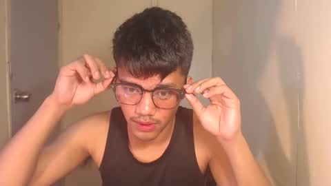 Snapshot of naughtyjosh_ chatting on 11/22/25, 07:24 Josh online show from 11/22/25, 07:24