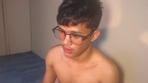 Snapshot of naughtyjosh_ chatting on 12/02/25, 03:18 Josh online show from 12/02/25, 03:18