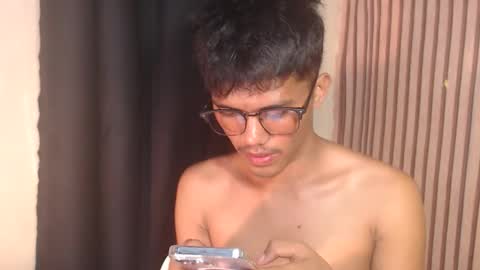 Snapshot of naughtyjosh_ chatting on 01/15/26, 06:51 Josh online show from 01/15/26, 06:51