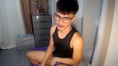 Snapshot of naughtyjosh_ chatting on 05/23/26, 05:56 Josh online show from 05/23/26, 05:56