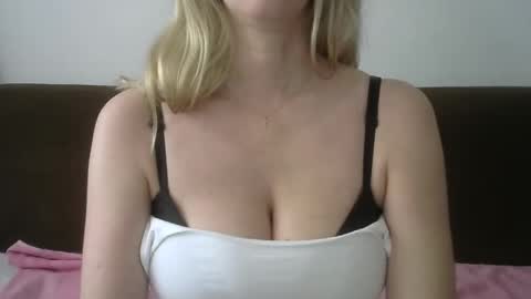 Snapshot of naughtykitten94 chatting on 03/12/25, 02:01 Chris online show from 03/12/25, 02:01