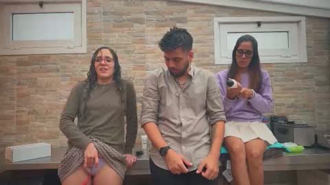 ANDREA STEPH  MIKE online show from 09/12/25, 08:14