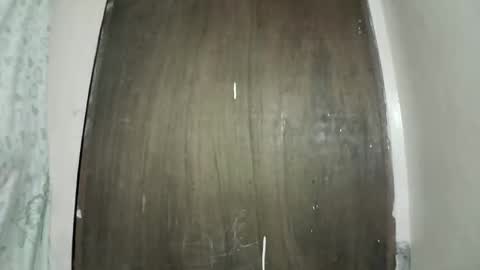 Snapshot of naughtymom_33 chatting on 03/10/26, 02:33 naughtymom_33 online show from 03/10/26, 02:33